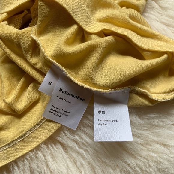 NWT Reformation Hanna Not Your Baby Crop Top Tee - Picture 7 of 8